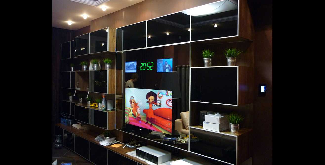 Miroir télé résidentiel