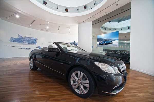 Concessionnaire auto